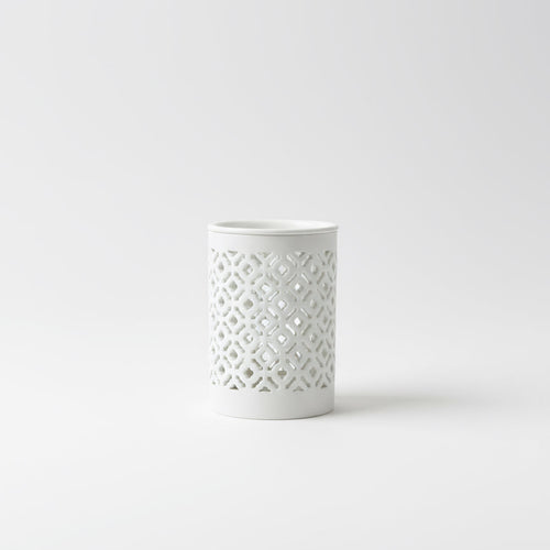 Quemador Calado Árabe de cerámica blanca con diseño perforado para Wax Melts y aceites, Vela Única.
